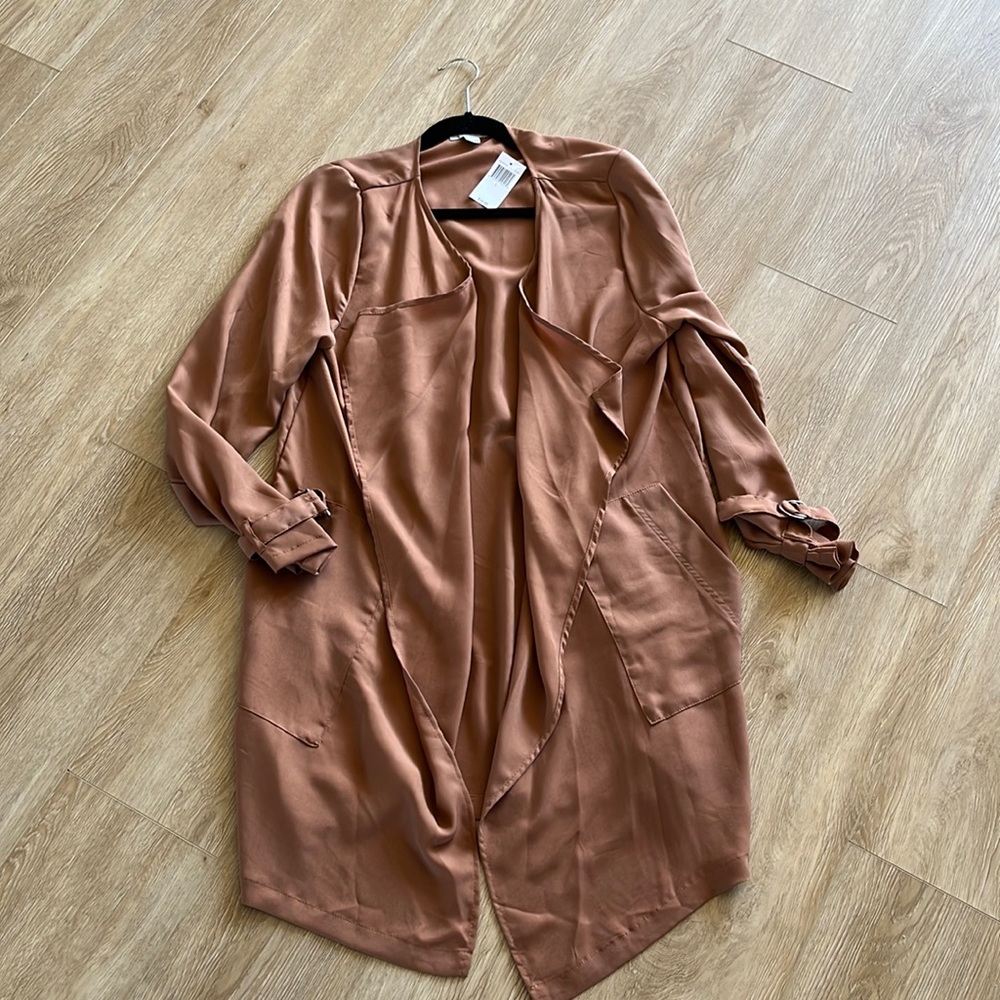 Perfect Neutral Shell-style Trench